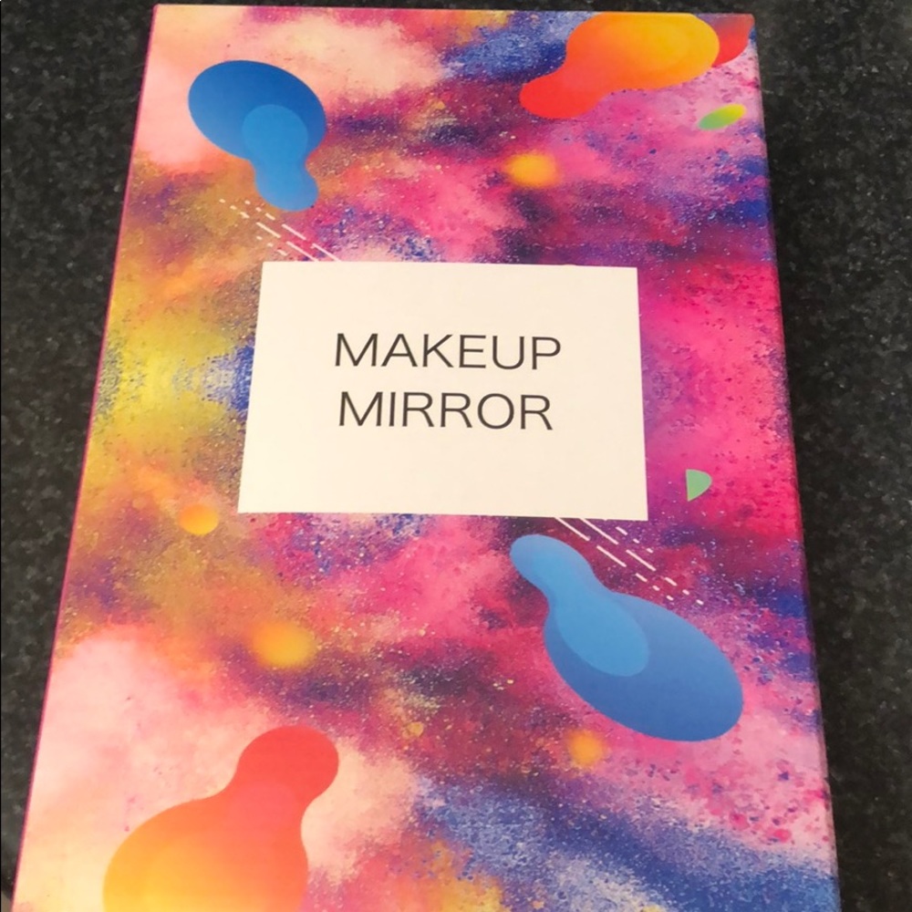Makeup mirror
